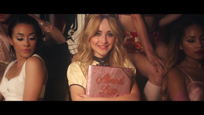 almostlove_video_cap_2836729.jpg