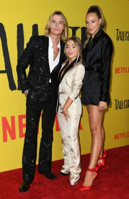 tall_girlpremiere030.jpg