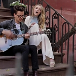 Sabrina_Carpenter_-_Eyes_Wide_Open_28NYC_Acoustic29_-_YouTube_281080p29_mp40202.jpg