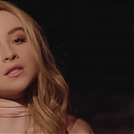 Sabrina_Carpenter_-_Smoke_and_Fire_28Official_Video29_mp40781.jpg