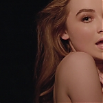 Sabrina_Carpenter_-_Smoke_and_Fire_28Official_Video29_mp43993.jpg