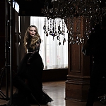 Sabrina_Carpenter_97~0.JPG