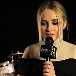 Sabrina_Carpenter_Talks_-Smoke___Fire-_Single2C_New_Album___Songwriting_mp40076.jpg