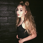 Sabrina_Cayla_Meets_Instagram_1080_015.jpg