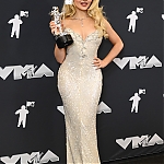 VMA2024backstage-033.jpg