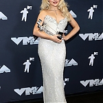 VMA2024backstage-116.jpg