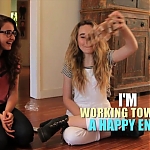 WWW_DOWNVIDS_NET-Sabrina_Carpenter_-_The_Middle_of_Starting_Over_28Official_Lyric_Video29_mp40269.jpg