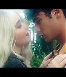 almostlove_video_cap_2829129.jpg